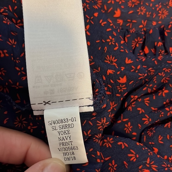 GAP Floral Red Blue Tank w/Keyhole detail & Ruffle Neck Sz. S Semi Sheer - Picture 7 of 7